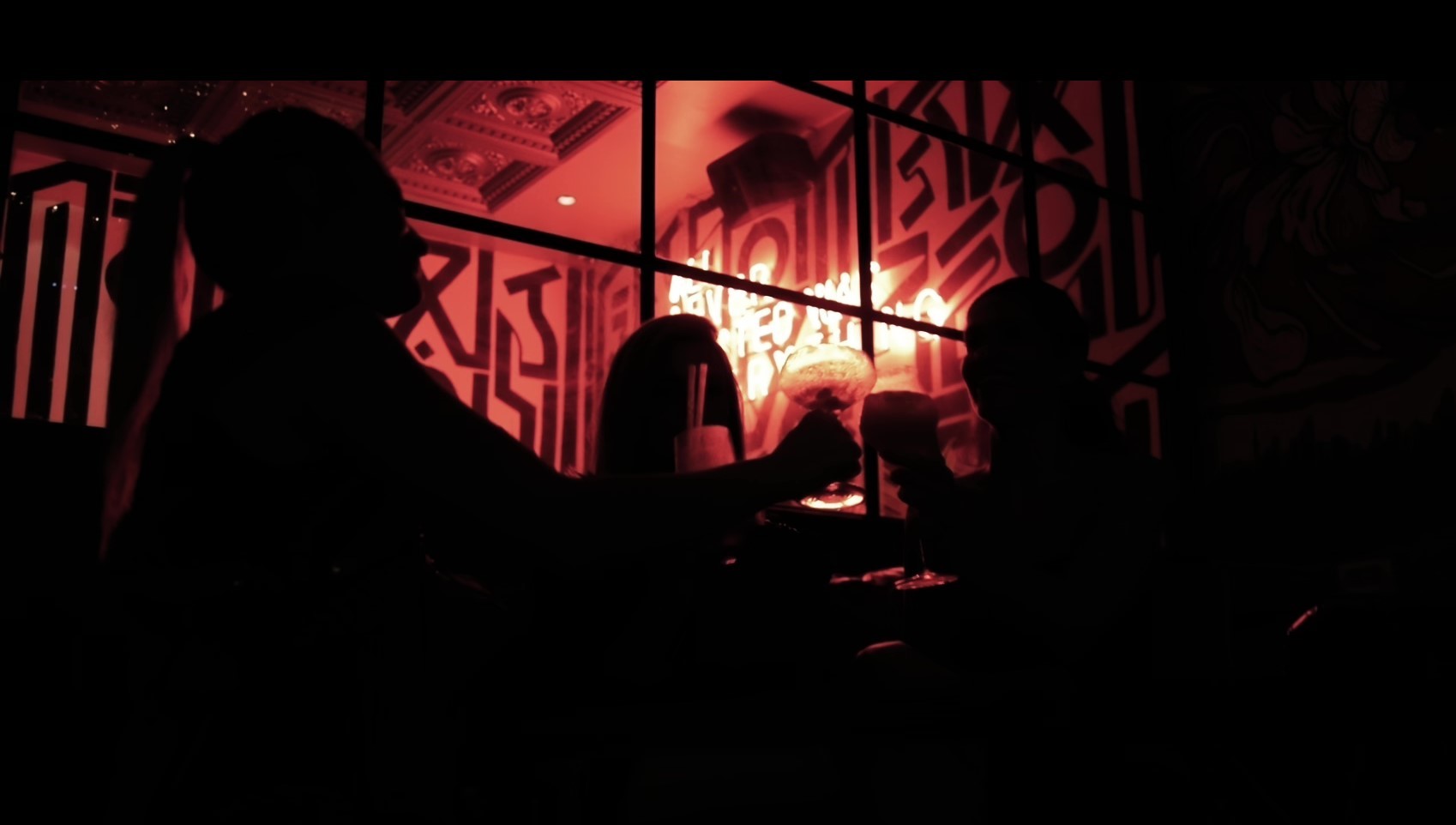 Vibrant nightlife in British capital city London captured by Polish videographer Konrad Lato